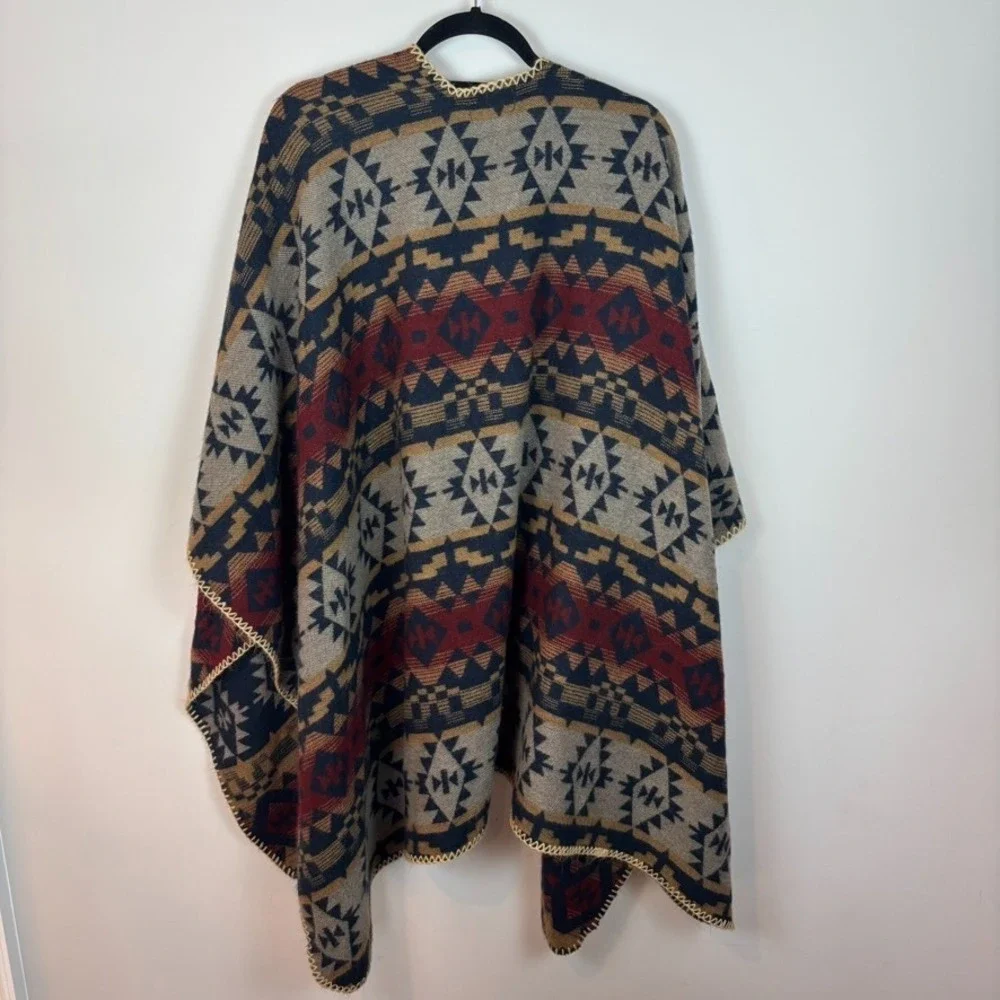Forever 21 Womens Aztec Southwestern Wrap‎ Cape One Size Winter Fall Warm Boho